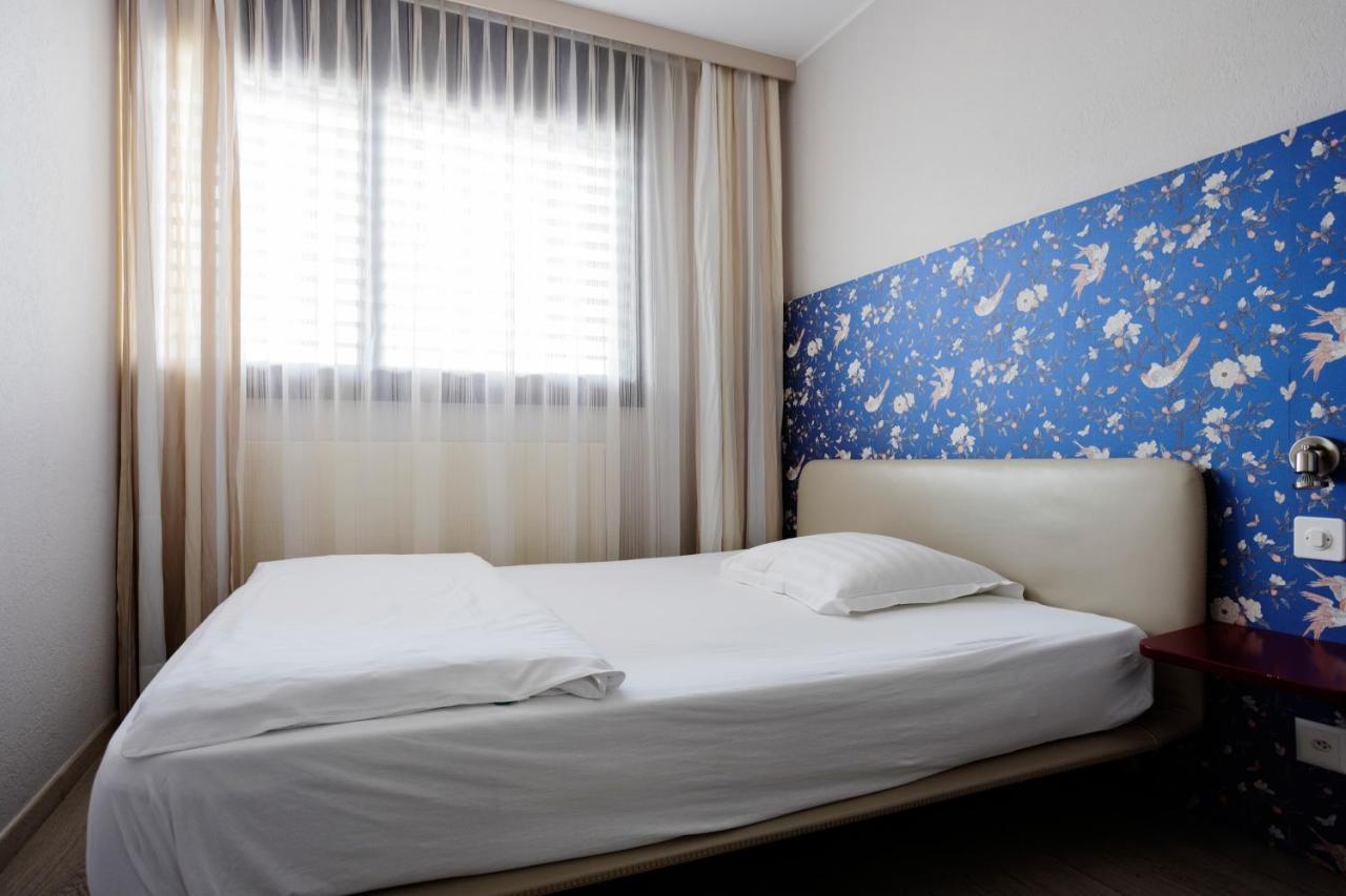 Rotonda Hotel Gordola Bagian luar foto